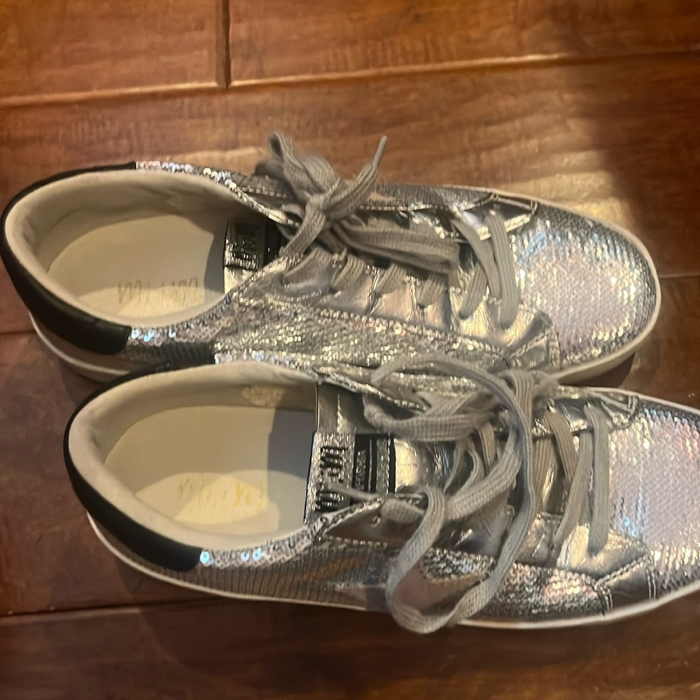 Miracle Miller silver glitter fancy sneakers size 9